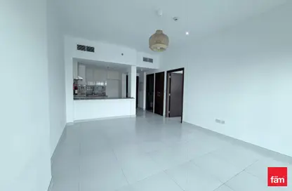 شقة - غرفة نوم - 2 حمامات للايجار في مبنى ربدان - موتور سيتي - دبي