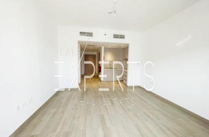 Apartment - Studio - 1 for rent in Waters Edge - Yas Island - Abu Dhabi Apartment - Studio - 1 for rent in Waters Edge - Yas Island - Abu Dhabi