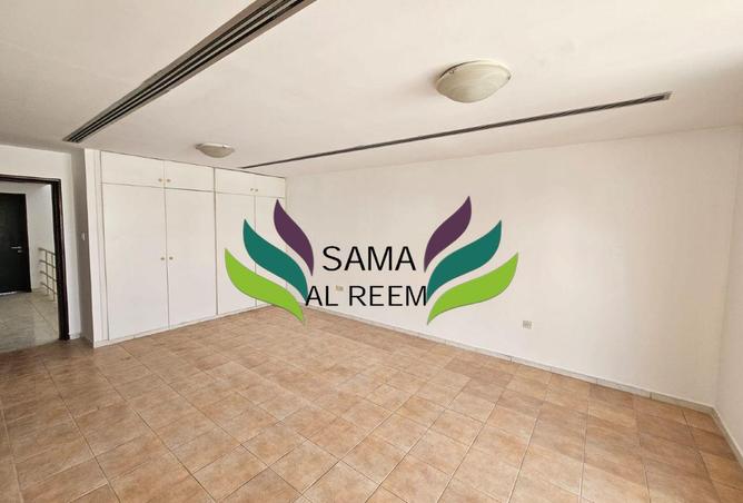 87056032 - صورة العقار 3