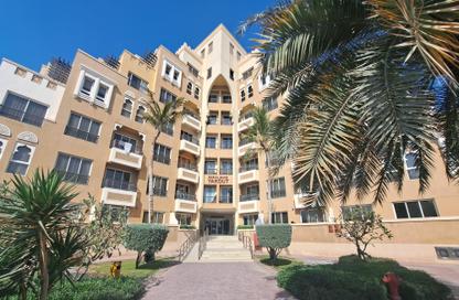 Apartment - 2 Bedrooms - 3 Bathrooms for sale in Yakout - Bab Al Bahar - Al Marjan Island - Ras Al Khaimah