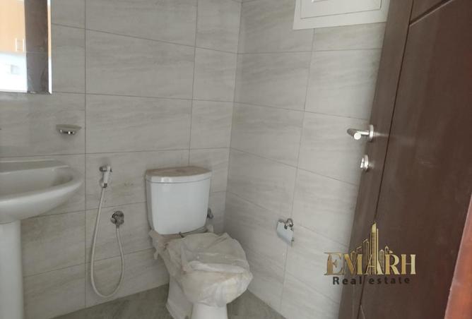 121099877 - Property Image 3