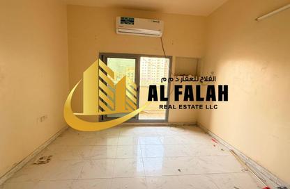 Apartment - Studio - 1 Bathroom for rent in Rolla Square - Rolla Area - Sharjah