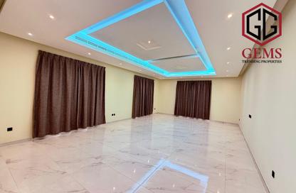 Villa - 6 - 7 for rent in Wadi Alshabak - Dubai