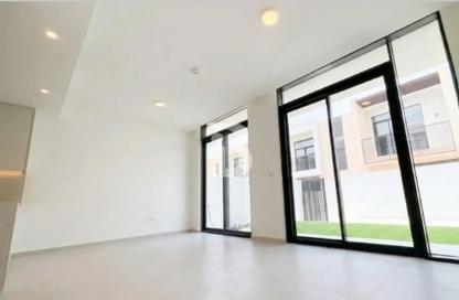 Townhouse - 3 Bedrooms - 4 Bathrooms for rent in Greenview 3 - Emaar South - Dubai South (Dubai World Central) - Dubai Townhouse - 3 Bedrooms - 4 Bathrooms for rent in Greenview 3 - Emaar South - Dubai South (Dubai World Central) - Dubai