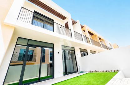 Townhouse - 3 Bedrooms - 4 Bathrooms for rent in Greenview 3 - Emaar South - Dubai South (Dubai World Central) - Dubai