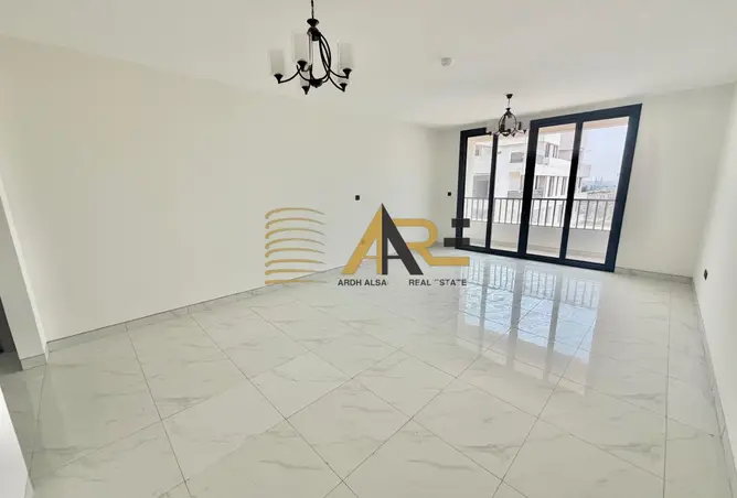 132069813 - Property Image 2