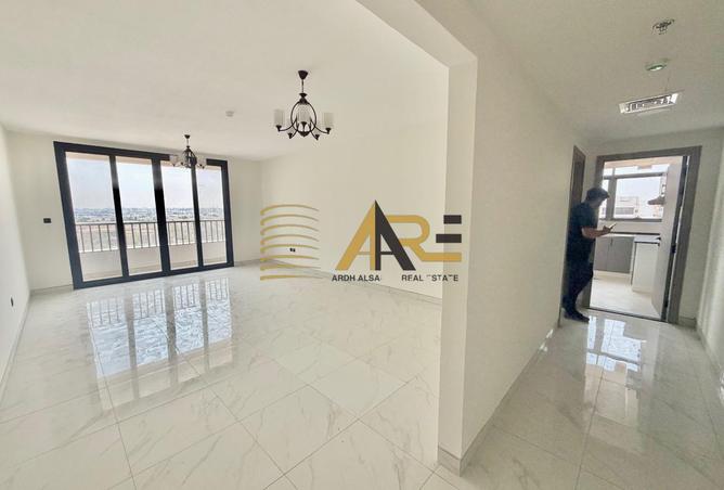 132069813 - Property Main Image