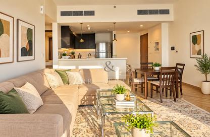 Apartment - 1 - 2 for rent in 1 Residences - 1 - 1 Residences - Al Kifaf - Bur Dubai - Dubai