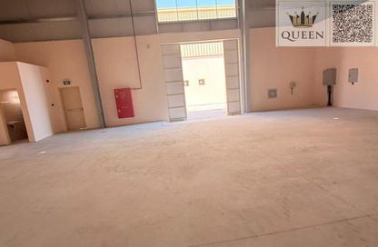 Warehouse - Studio for rent in Al Sajaa Industrial - Al Sajaa - Sharjah