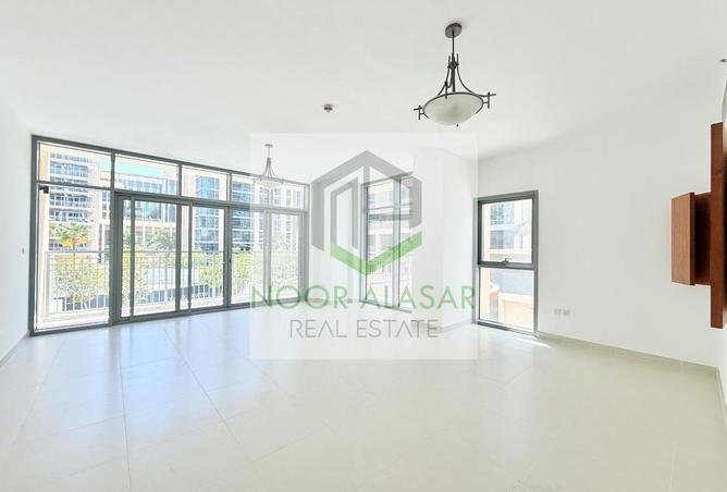 74262947 - Property Image 3