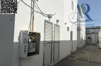 Labor Camp - Studio - 7+ Bathrooms for rent in SG 13 Building - Industrial Area 13 - Sharjah Industrial Area - Sharjah Labor Camp - Studio - 7+ Bathrooms for rent in SG 13 Building - Industrial Area 13 - Sharjah Industrial Area - Sharjah