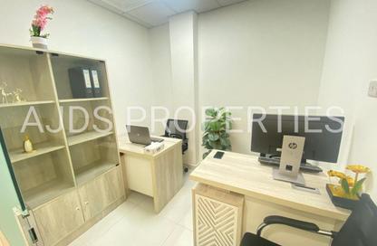 Office Space - Studio - 1 Bathroom for rent in Horizone Building - Port Saeed - Deira - Dubai