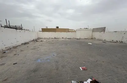 Warehouse - Studio - 1 Bathroom for rent in Al Sajaa S - Al Sajaa - Sharjah