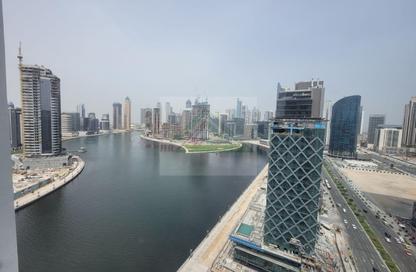 Apartment - Studio - 1 for rent in Damac Maison Prive A - Damac Maison Prive - Business Bay - Dubai
