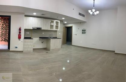 Apartment - 1 - 1 for rent in Solaire 16 - Jumeirah Garden City - Al Satwa - Dubai