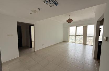 Apartment - 1 Bedroom - 2 Bathrooms for rent in Lake Shore Tower - JLT Cluster Y - Jumeirah Lake Towers - Dubai