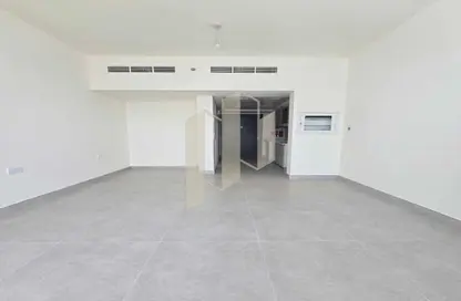 Apartment - 1 Bathroom for rent in Reeman Living - Al Shamkha - Abu Dhabi