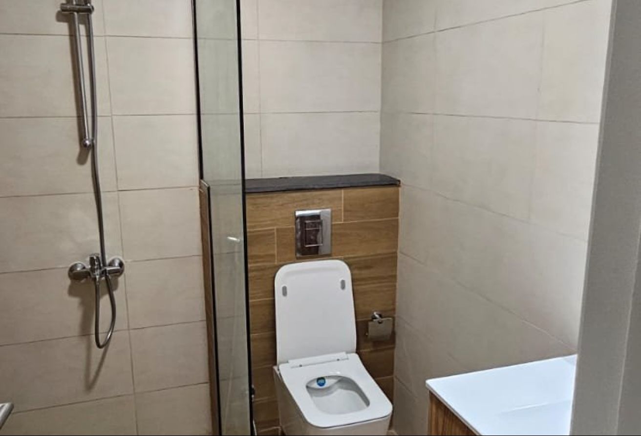 Fully Furnished 2BR | Big Balcony | Canal view