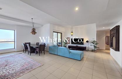 Apartment - 3 Bedrooms - 4 Bathrooms for rent in Rimal 5 - Rimal - Jumeirah Beach Residence - Dubai