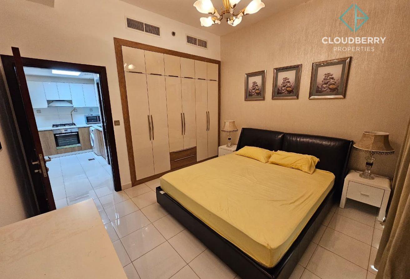 Furnished | Close to Metro | Ready To Move photo 6