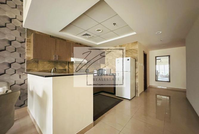121998402 - Property Image 3
