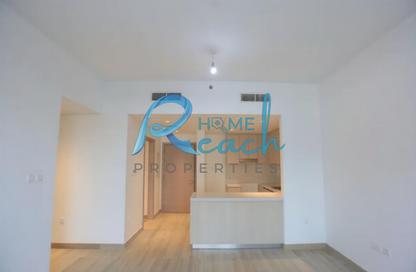 Apartment - 2 Bedrooms - 2 Bathrooms for rent in Waters Edge - Yas Island - Abu Dhabi