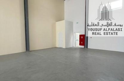 Warehouse - Studio - 1 Bathroom for rent in Umm Al Thuoob - Umm Al Quwain