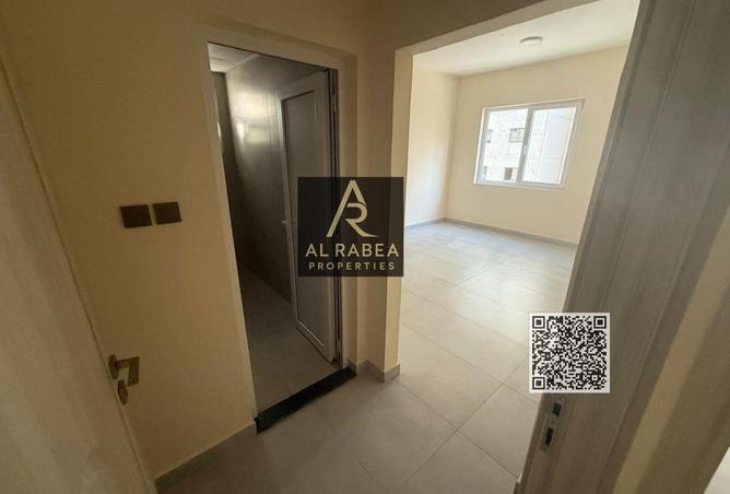 73878381 - Property Image 2