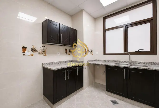 157367001 - Property Image 2