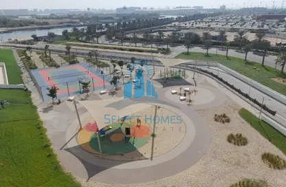 Apartment - 2 Bedrooms - 2 Bathrooms for rent in Waters Edge - Yas Island - Abu Dhabi