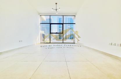 Apartment - 2 Bedrooms - 3 Bathrooms for rent in Jumeirah Garden City - Al Satwa - Dubai