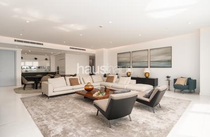 Apartment - 4 - 5 for sale in The One JBR - Jumeirah Beach Residence - Dubai