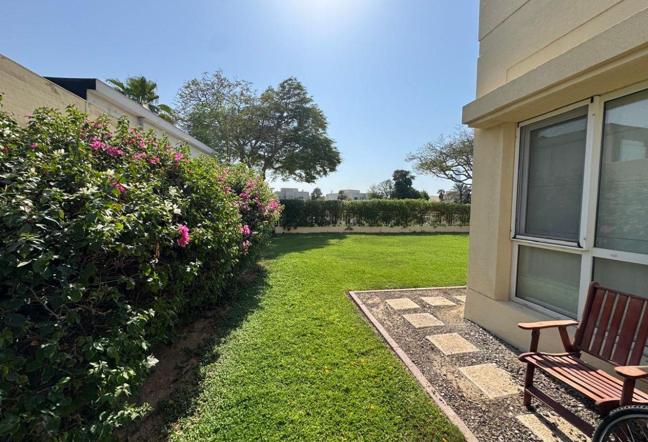 Type 9 Full Lake View 6 bedroom + Study + Maid photo 4