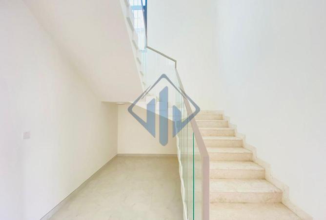 54386908 - صورة العقار 3