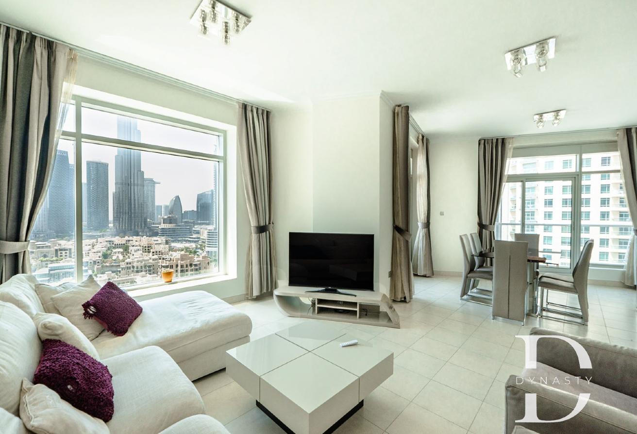 Burj Khalifa View | 2 BR Fully Furnished photo 3