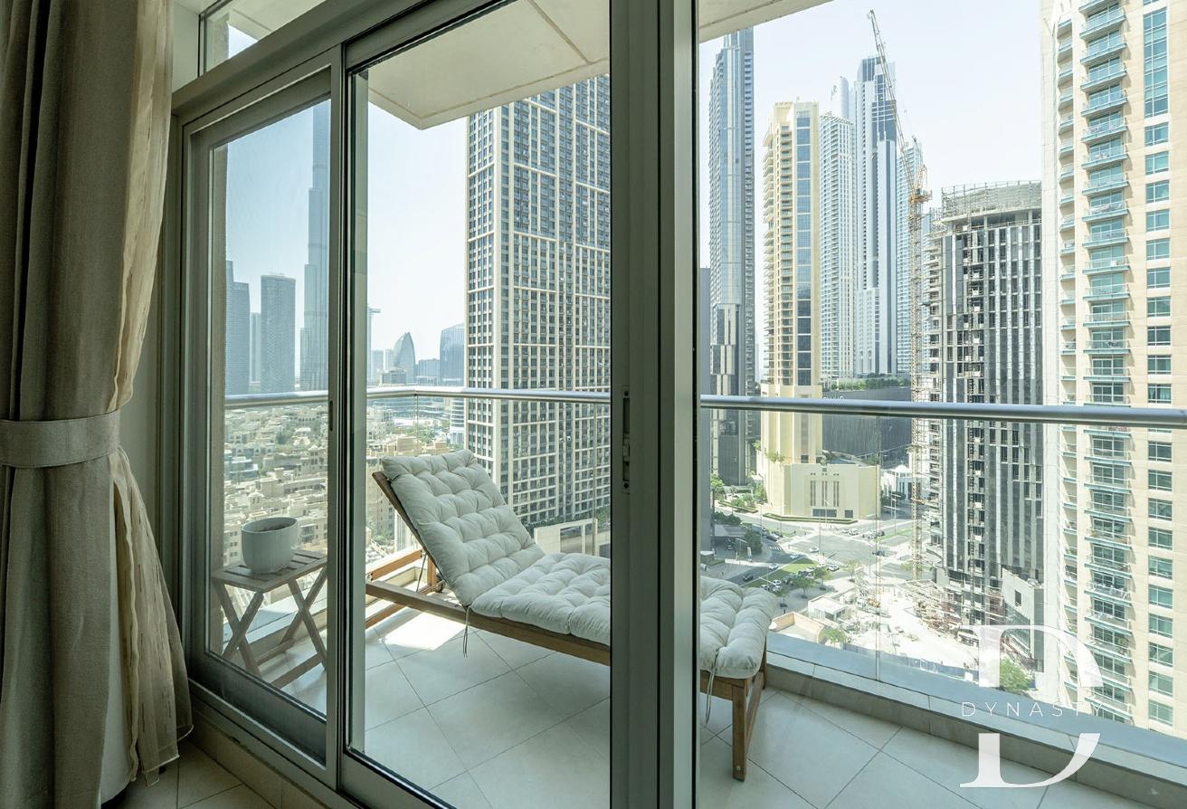 Burj Khalifa View | 2 BR Fully Furnished photo 20