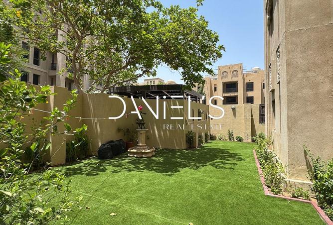 61683220 - Property Main Image