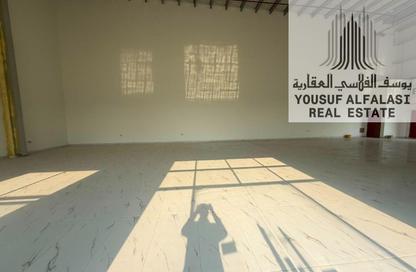 Show Room - Studio - 1 Bathroom for rent in Umm Al Thuoob - Umm Al Quwain