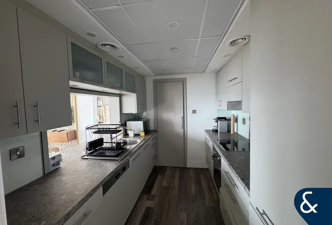 151894163 - Property Image 3
