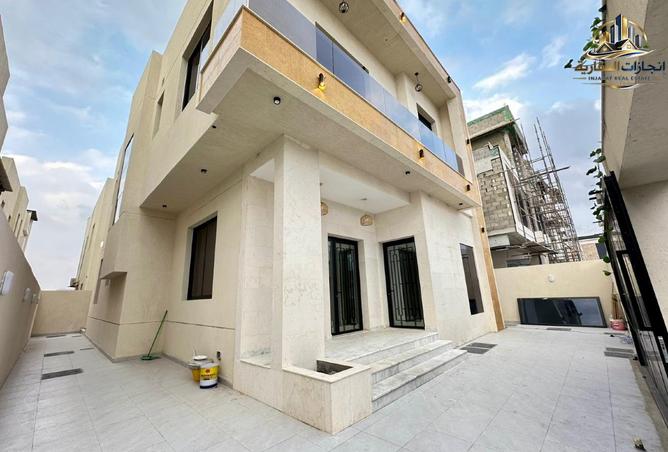 135604380 - Property Image 3