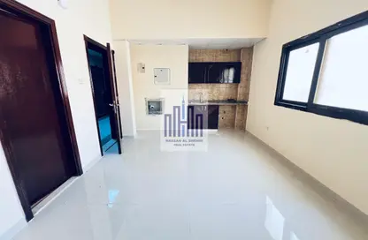 Apartment - Studio - 1 Bathroom for rent in Fire Station Road - Muwaileh - Sharjah
