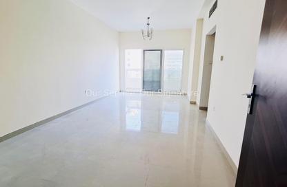Apartment - 1 - 1 for rent in New Al Taawun Road - Al Taawun - Sharjah Apartment - 1 - 1 for rent in New Al Taawun Road - Al Taawun - Sharjah