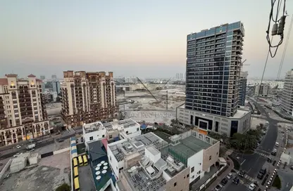 شقة - غرفة نوم - 2 حمامات للايجار في A2 زينيت - أبراج زينيت - مدينة دبي الرياضية - دبي