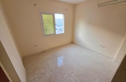 Apartment - 1 - 1 for rent in Muwailih Building - Muwaileh - Sharjah