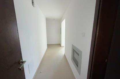 Apartment - 2 - 3 for rent in Al Ameera Village - Ajman