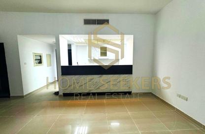 Apartment - 2 Bedrooms - 2 Bathrooms for sale in Tower 15 - Al Reef Downtown - Al Reef - Abu Dhabi Apartment - 2 Bedrooms - 2 Bathrooms for sale in Tower 15 - Al Reef Downtown - Al Reef - Abu Dhabi