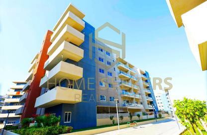Apartment - 2 Bedrooms - 2 Bathrooms for sale in Tower 15 - Al Reef Downtown - Al Reef - Abu Dhabi Apartment - 2 Bedrooms - 2 Bathrooms for sale in Tower 15 - Al Reef Downtown - Al Reef - Abu Dhabi