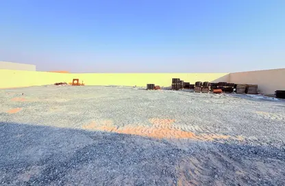 Land - Studio for rent in Al Sajaa S - Al Sajaa - Sharjah