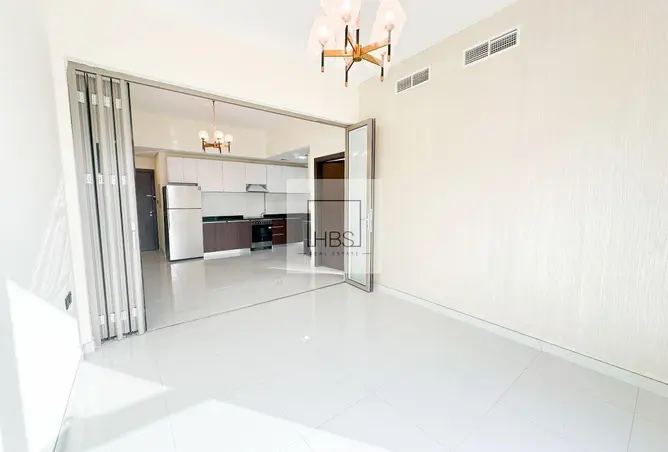 163705105 - Property Image 3