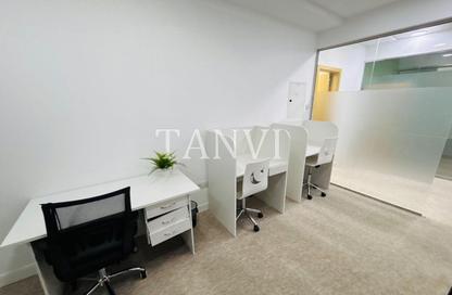 Office Space - Studio - 1 for rent in Al Fajer Complex - Oud Metha - Bur Dubai - Dubai
